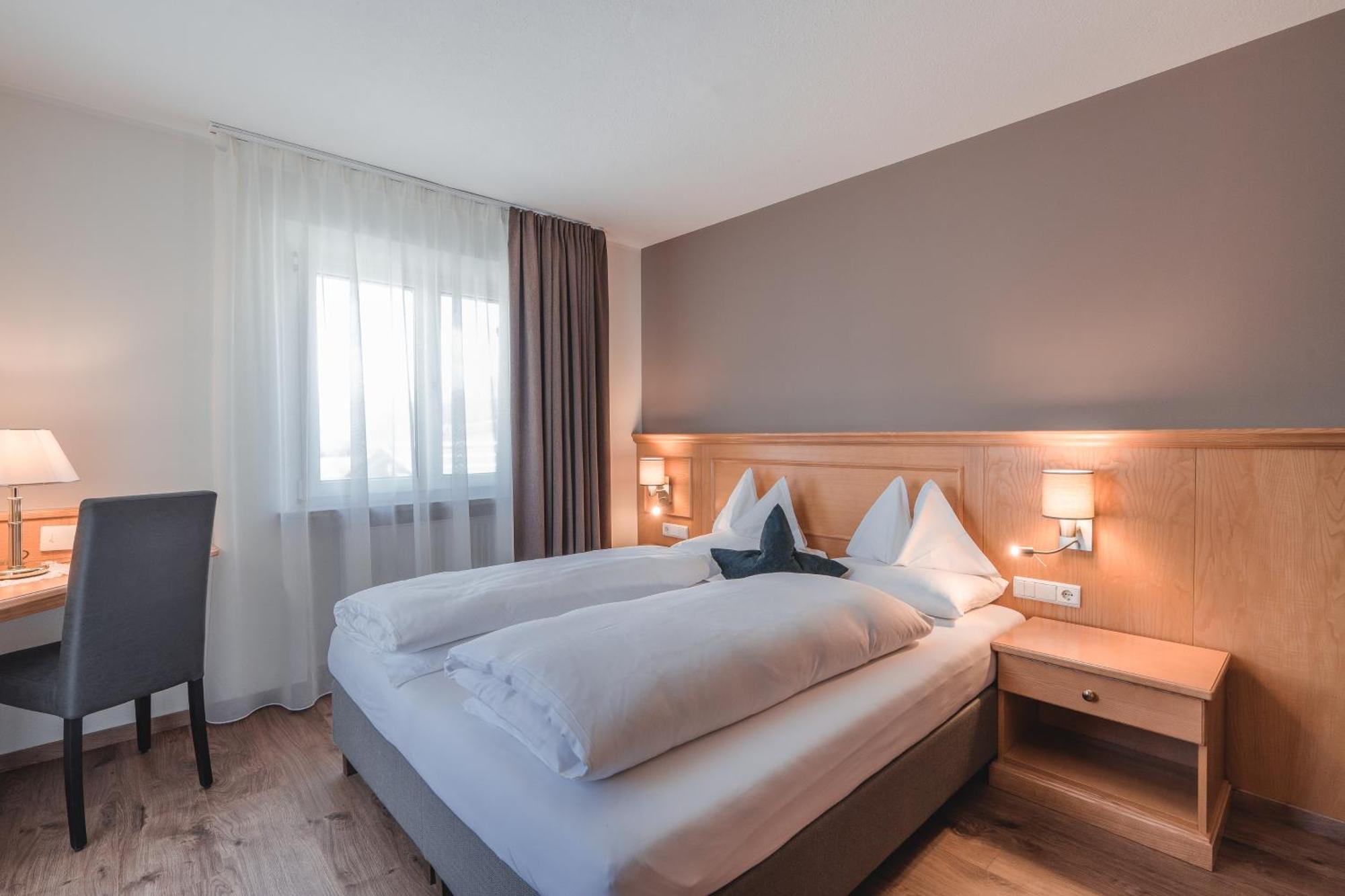Hotel Reischach Brunico Eksteriør billede