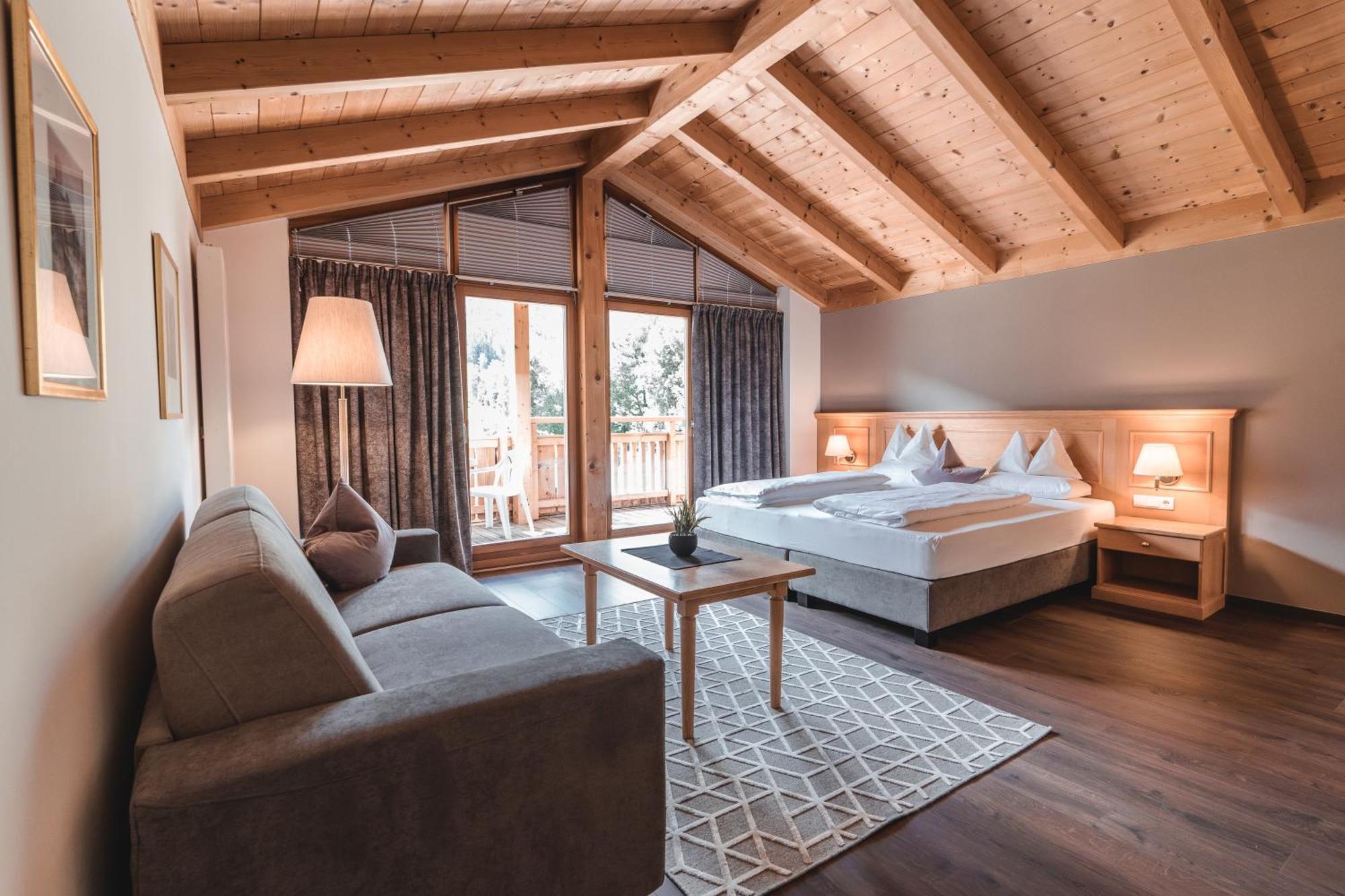 Hotel Reischach Brunico Eksteriør billede