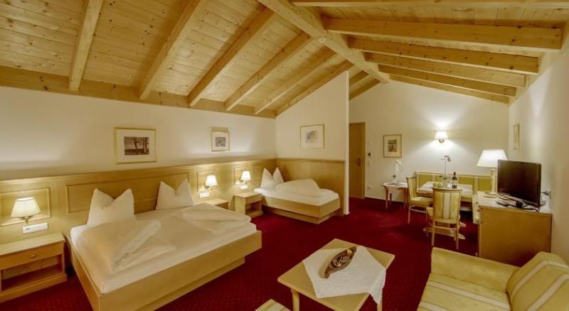 Hotel Reischach Brunico Eksteriør billede
